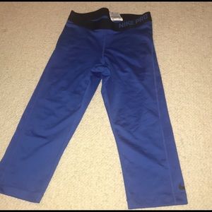 Nike pro dri-fit Capri leggings royal blue
